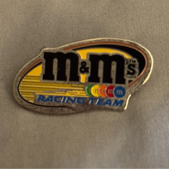 M & M'S RACING TEAM PIN - Picture 2 of 2